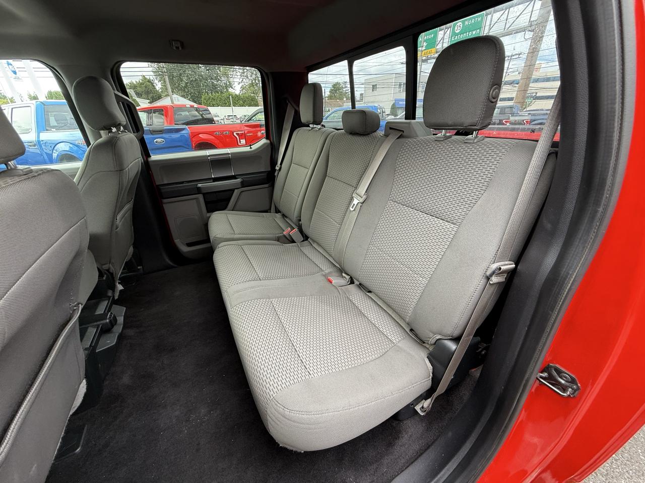 Ford F-150 XLT 4WD SuperCrew 5.5' Box 2015