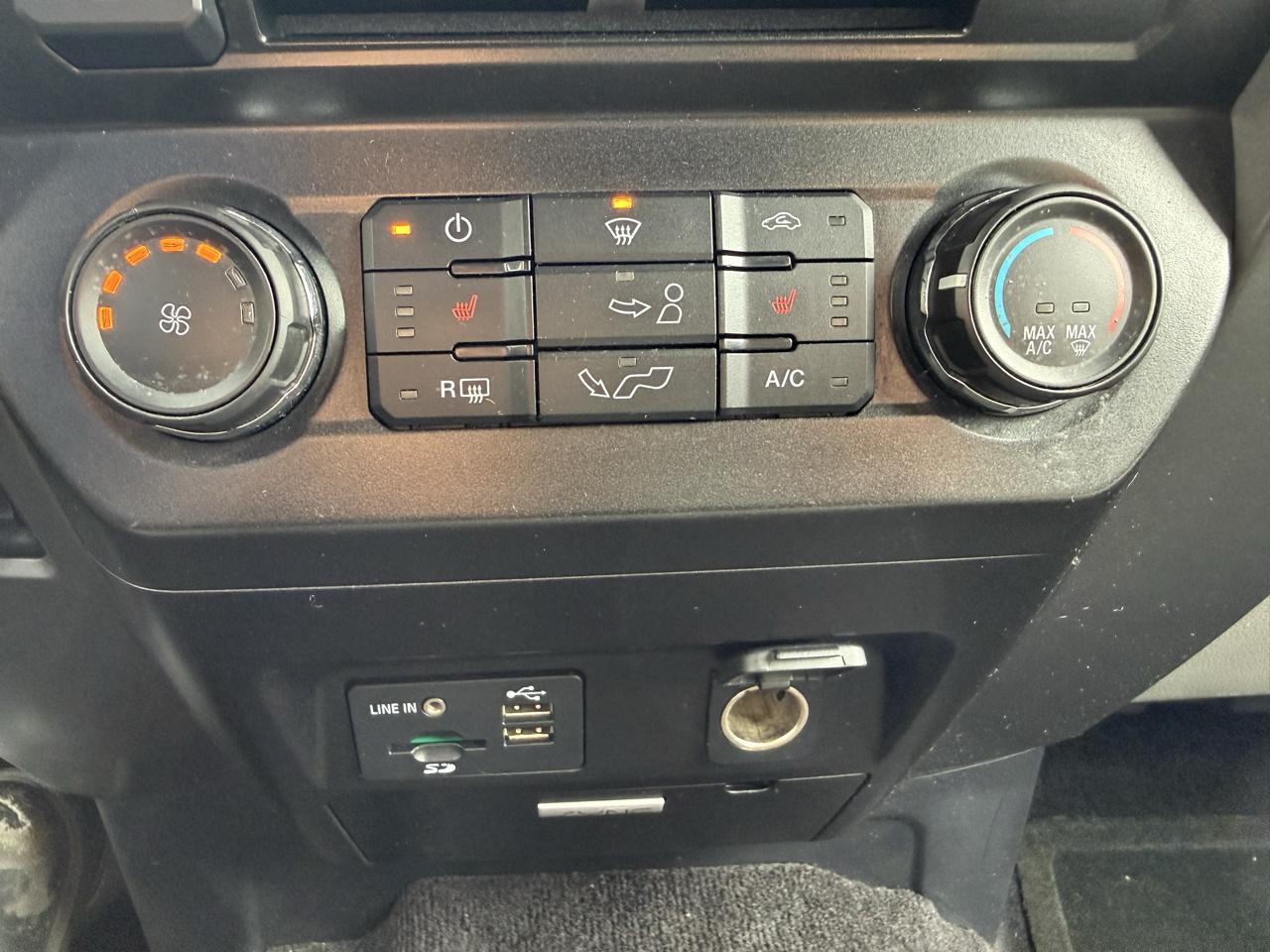 Ford F-150 XLT 4WD SuperCrew 5.5' Box 2015