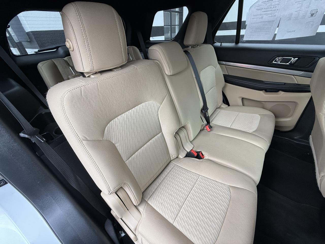 Ford Explorer Base 4WD 2017