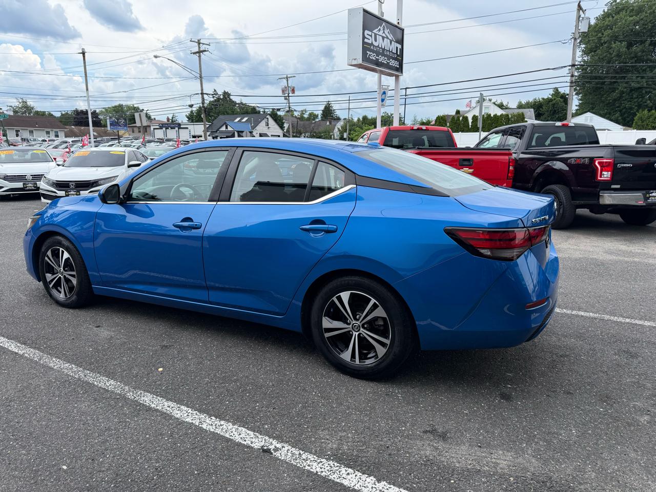 2022 Nissan Sentra SV - Photo 4
