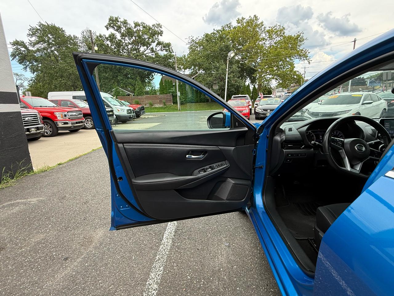2022 Nissan Sentra SV - Photo 16