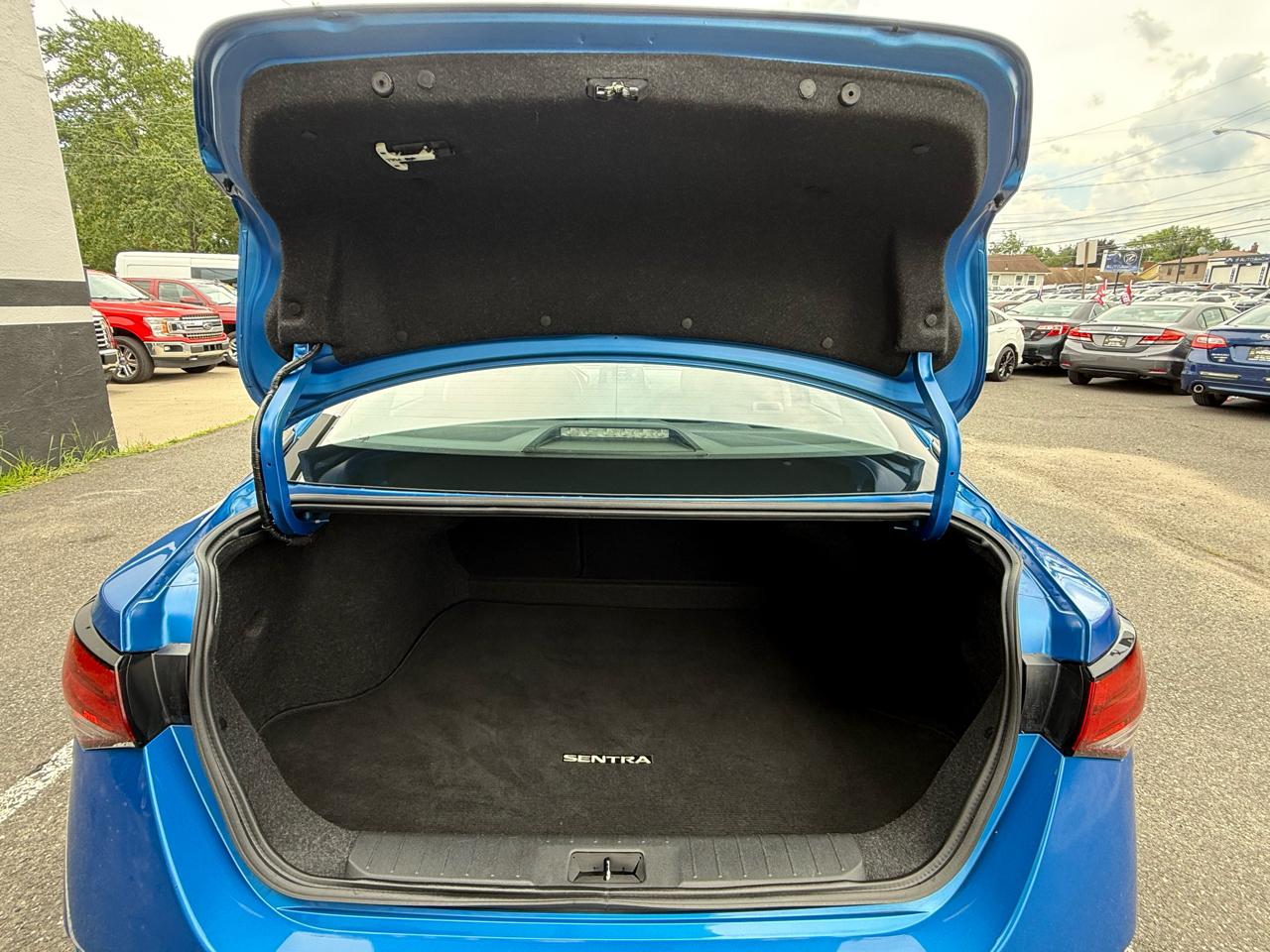 2022 Nissan Sentra SV - Photo 25