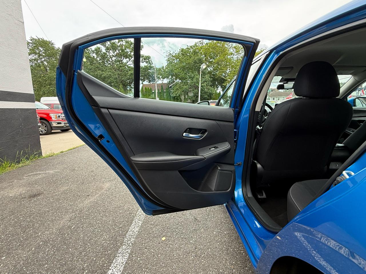 2022 Nissan Sentra SV - Photo 29