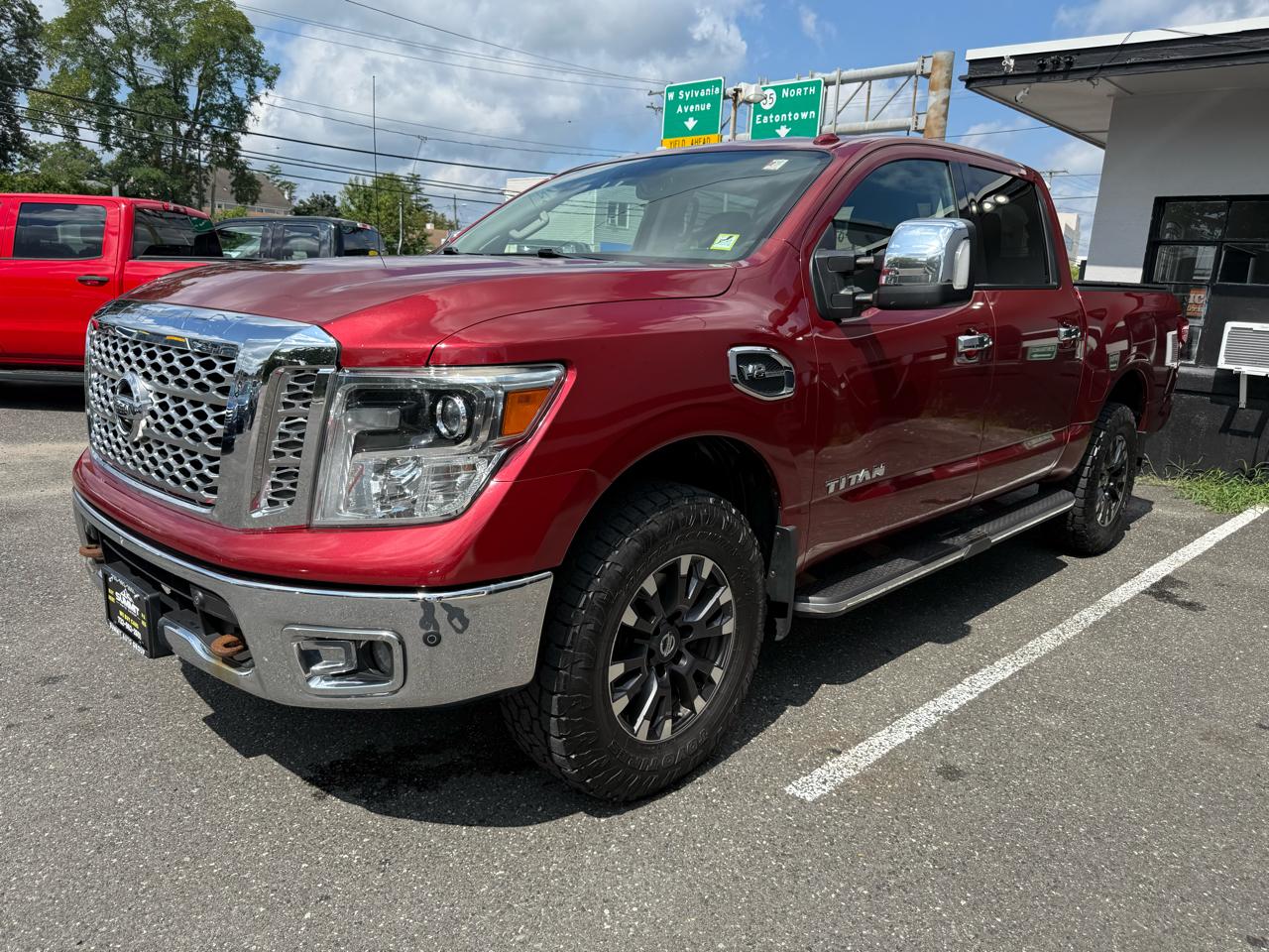 Nissan Titan  2017