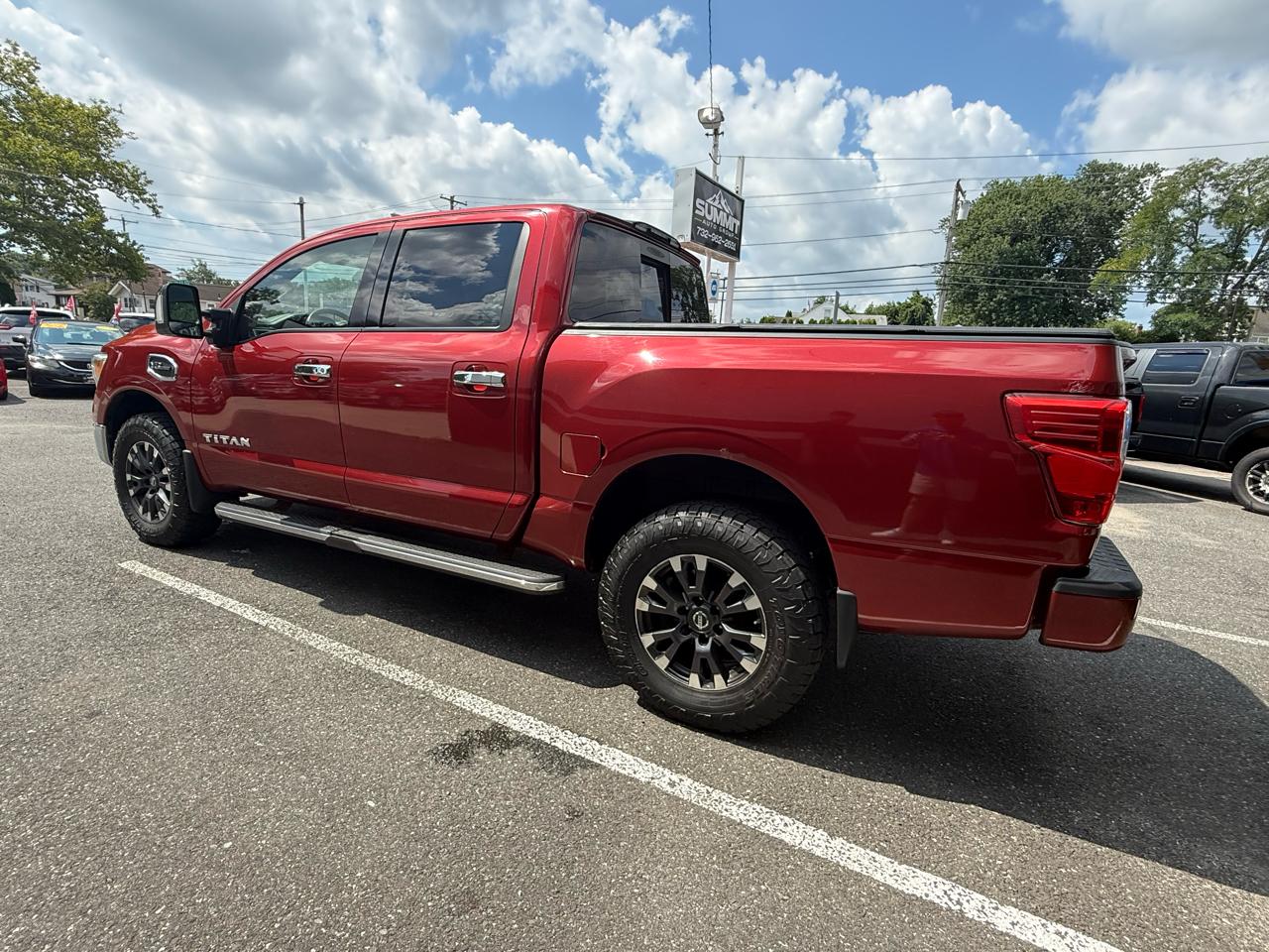 Nissan Titan  2017