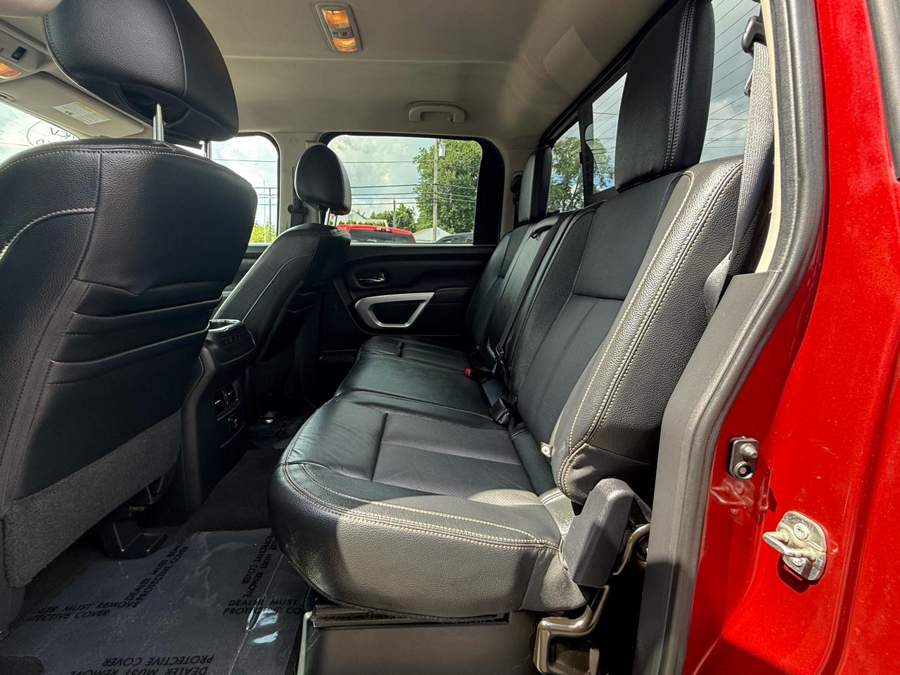 Nissan Titan  2017