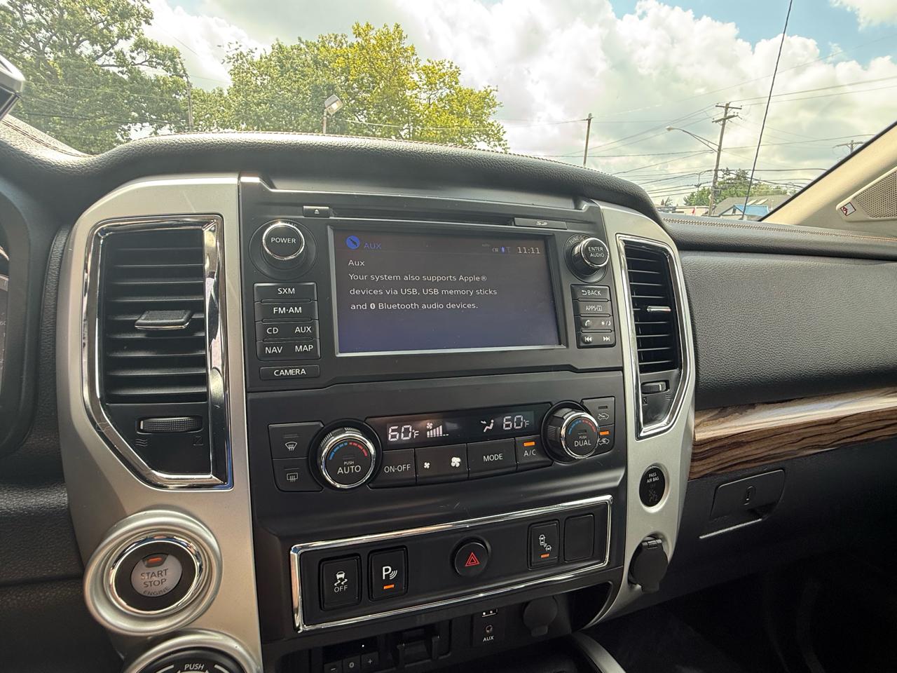 Nissan Titan  2017