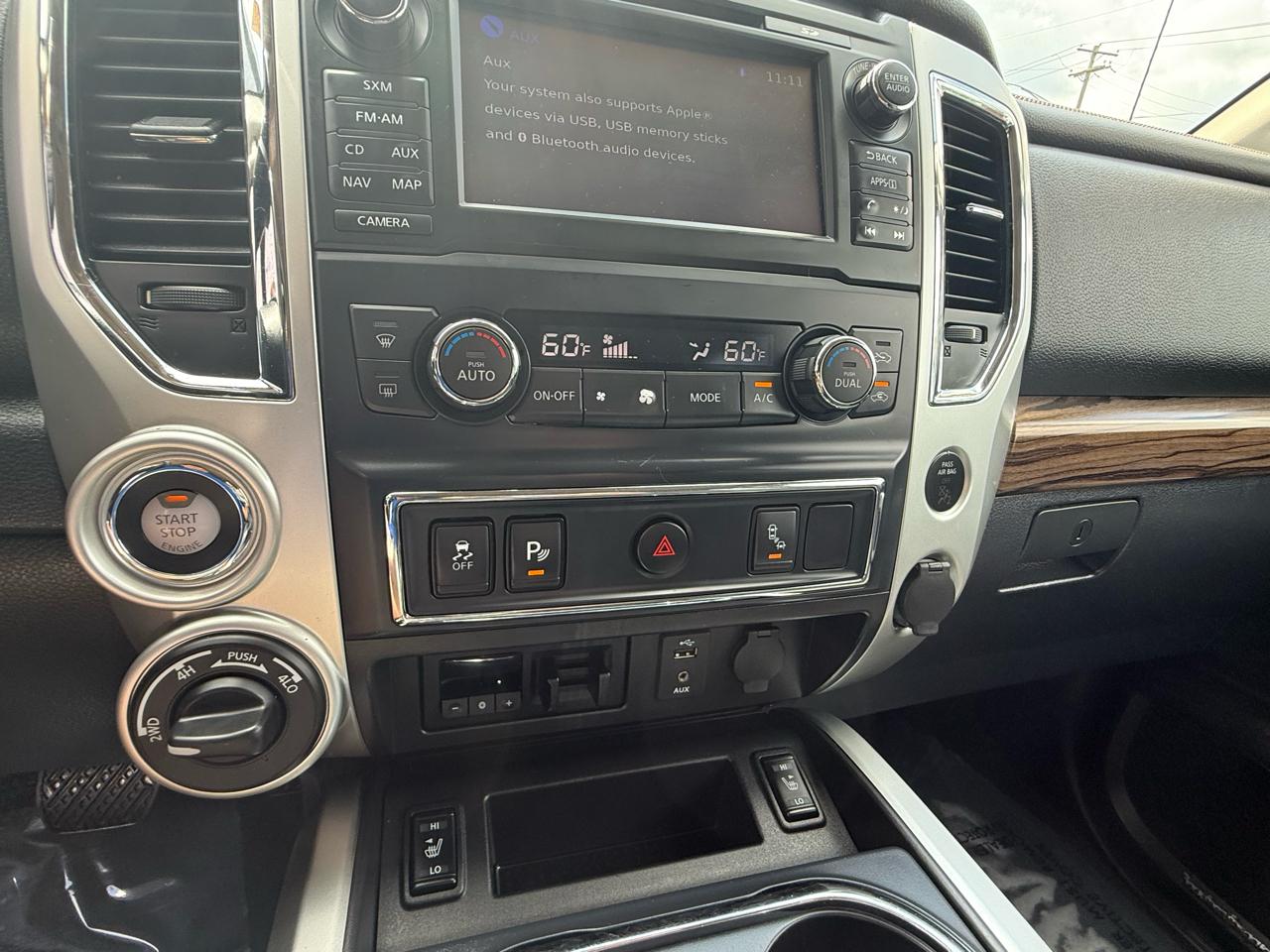 Nissan Titan  2017