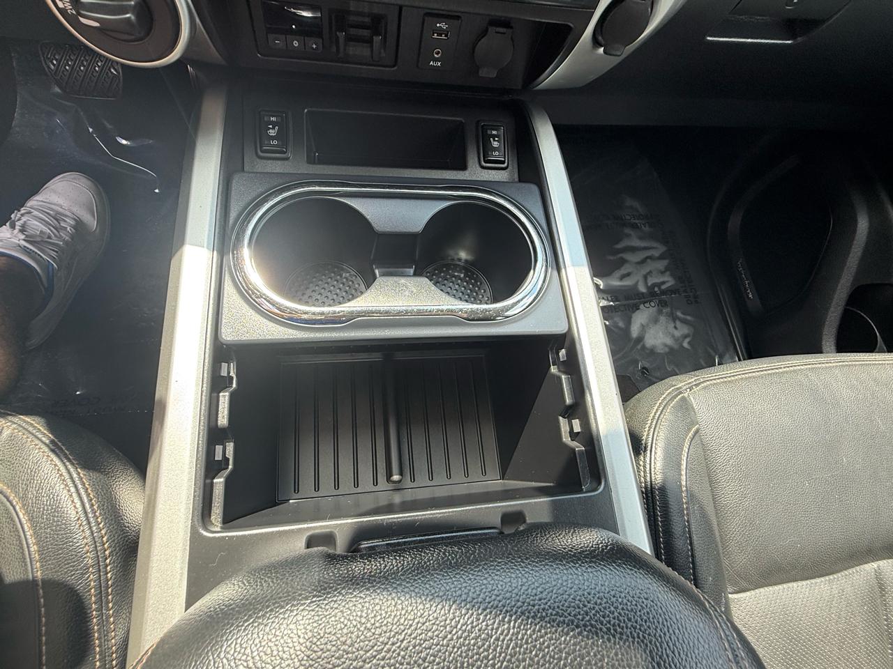 Nissan Titan  2017