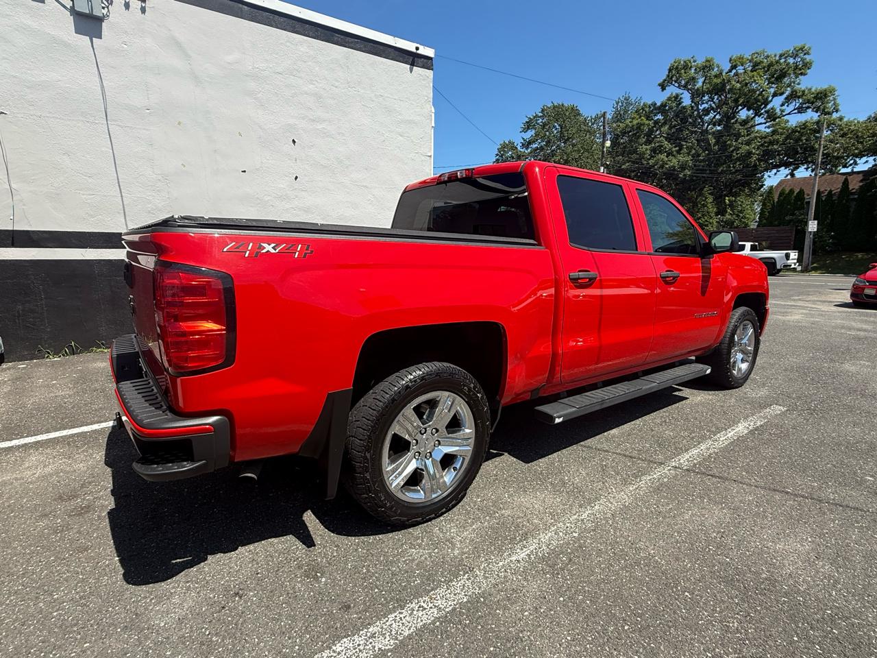 Chevrolet Silverado 1500 Custom Crew Cab 4WD 2018
