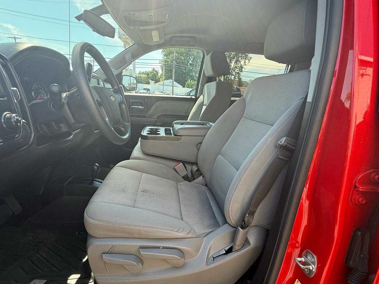 Chevrolet Silverado 1500 Custom Crew Cab 4WD 2018