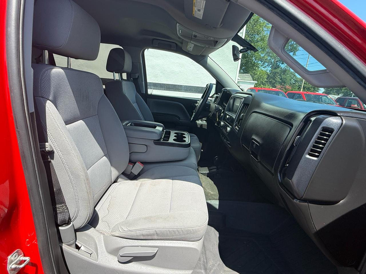 Chevrolet Silverado 1500 Custom Crew Cab 4WD 2018