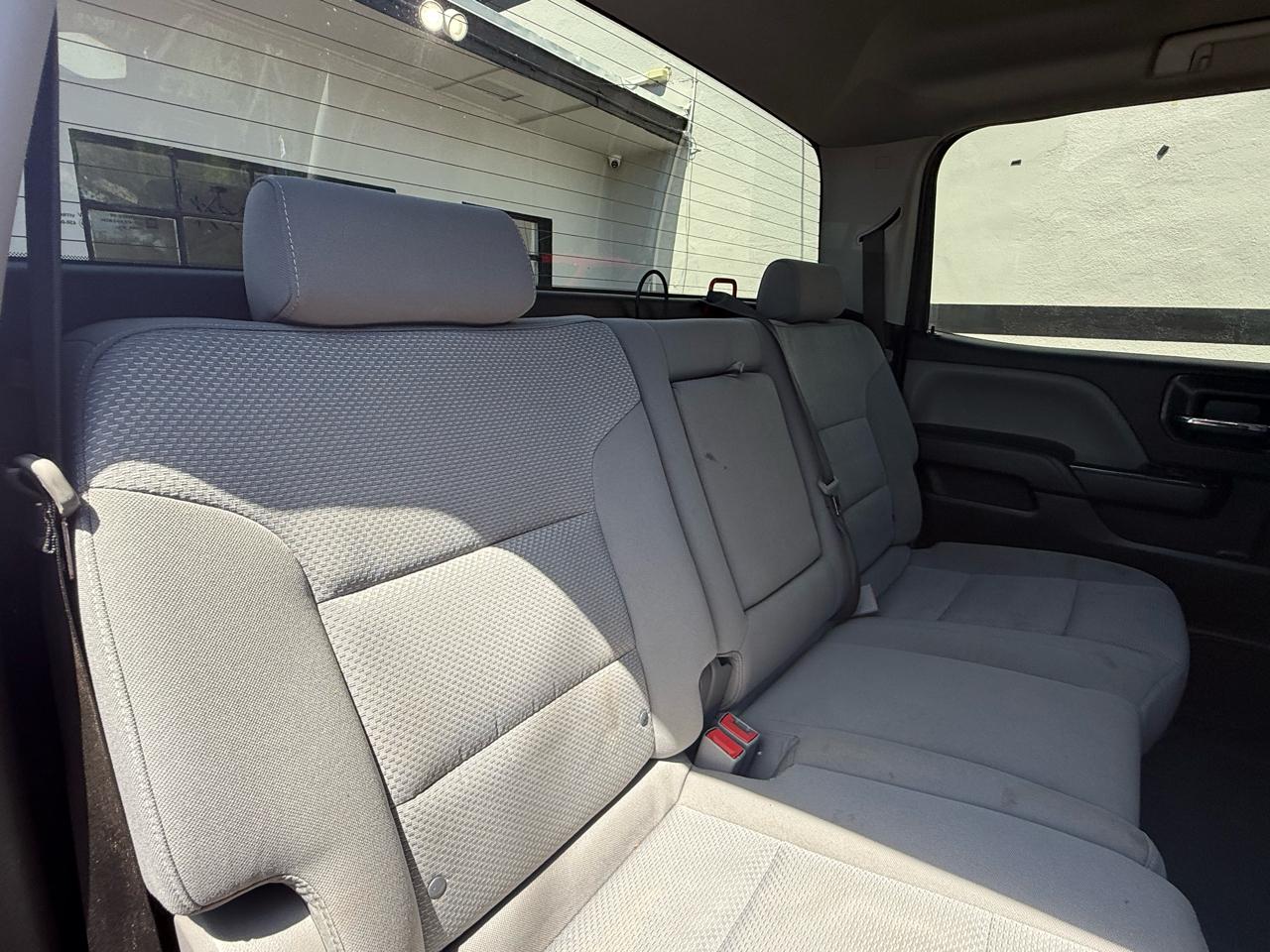 Chevrolet Silverado 1500 Custom Crew Cab 4WD 2018