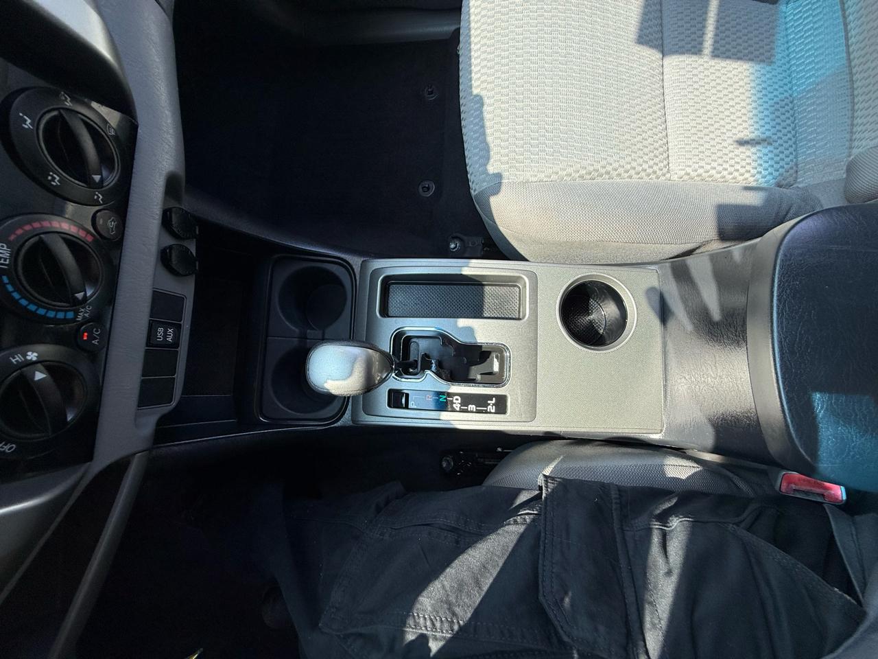 Toyota Tacoma Double Cab Long Bed V6 Auto 4WD 2012