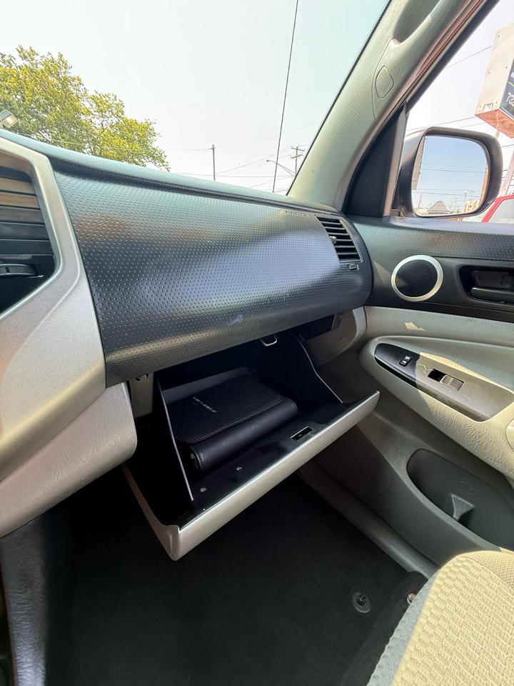Toyota Tacoma Double Cab Long Bed V6 Auto 4WD 2012