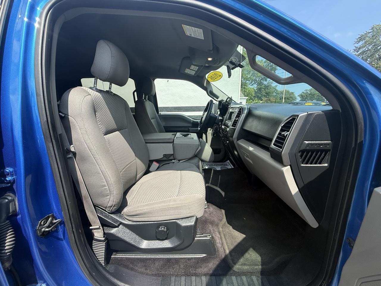 Ford F-150 XLT SuperCrew 5.5-ft. Bed 4WD 2016