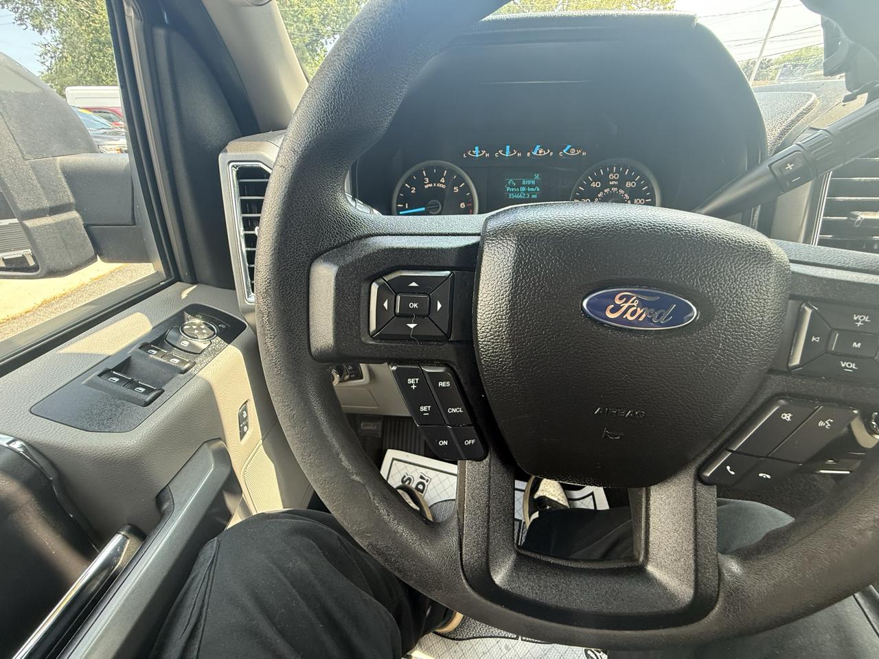 Ford F-150 XLT SuperCrew 5.5-ft. Bed 4WD 2016