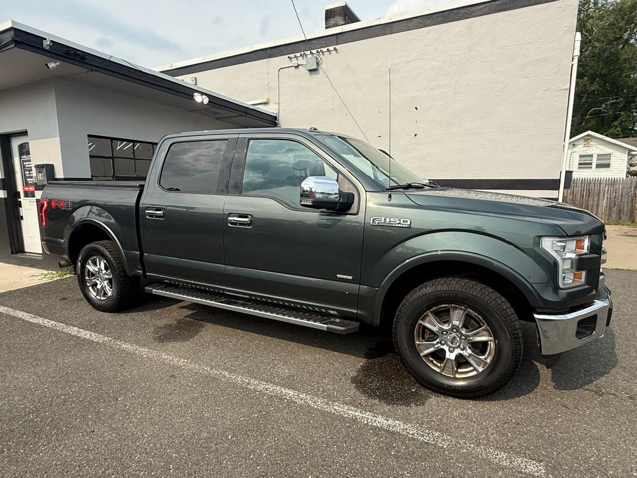 Ford F-150 Lariat SuperCrew 6.5-ft. Bed 4WD 2015