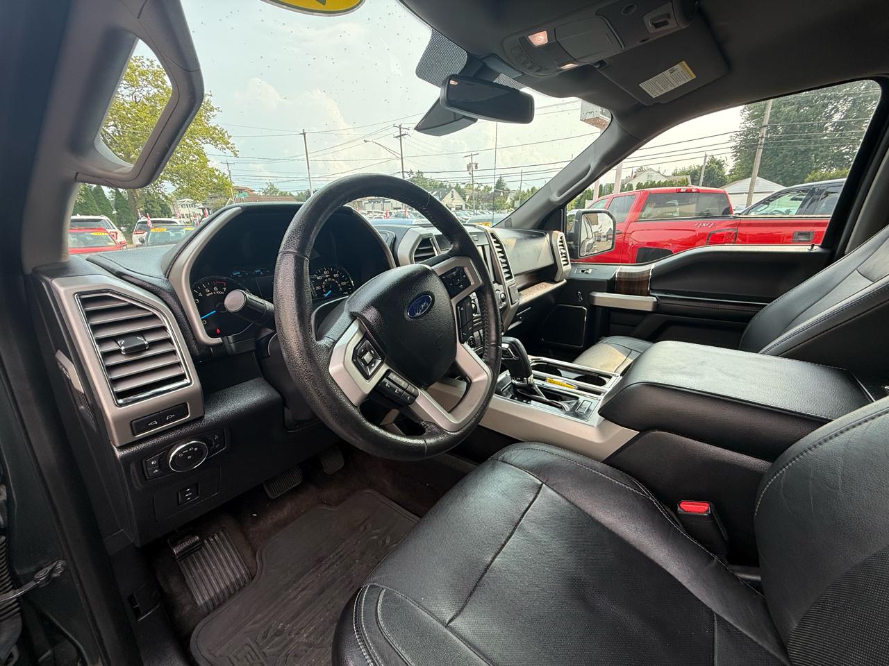 Ford F-150 Lariat SuperCrew 6.5-ft. Bed 4WD 2015