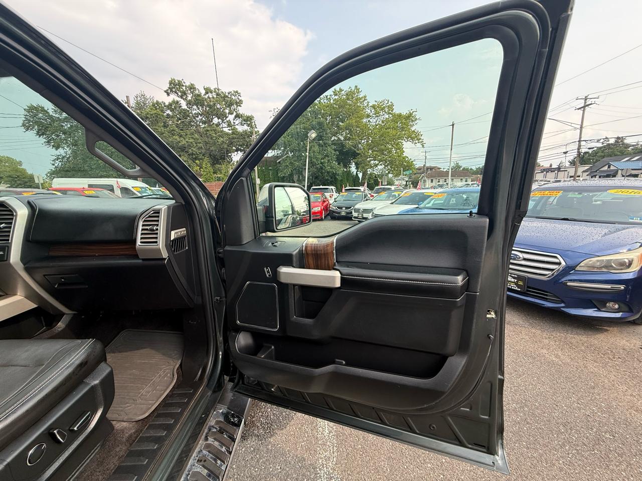 Ford F-150 Lariat SuperCrew 6.5-ft. Bed 4WD 2015