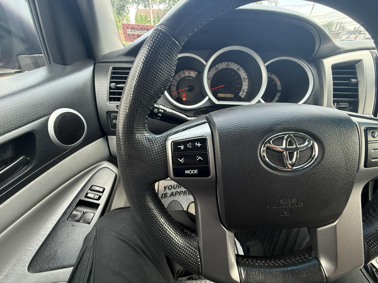 Toyota Tacoma Access Cab V6 Auto 4WD 2013