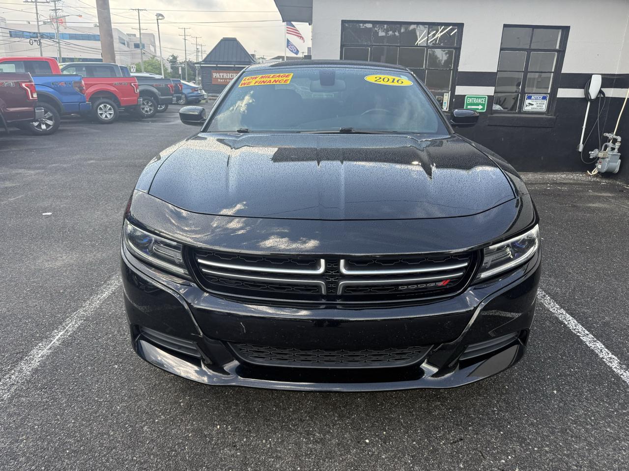 Dodge Charger SE 2016