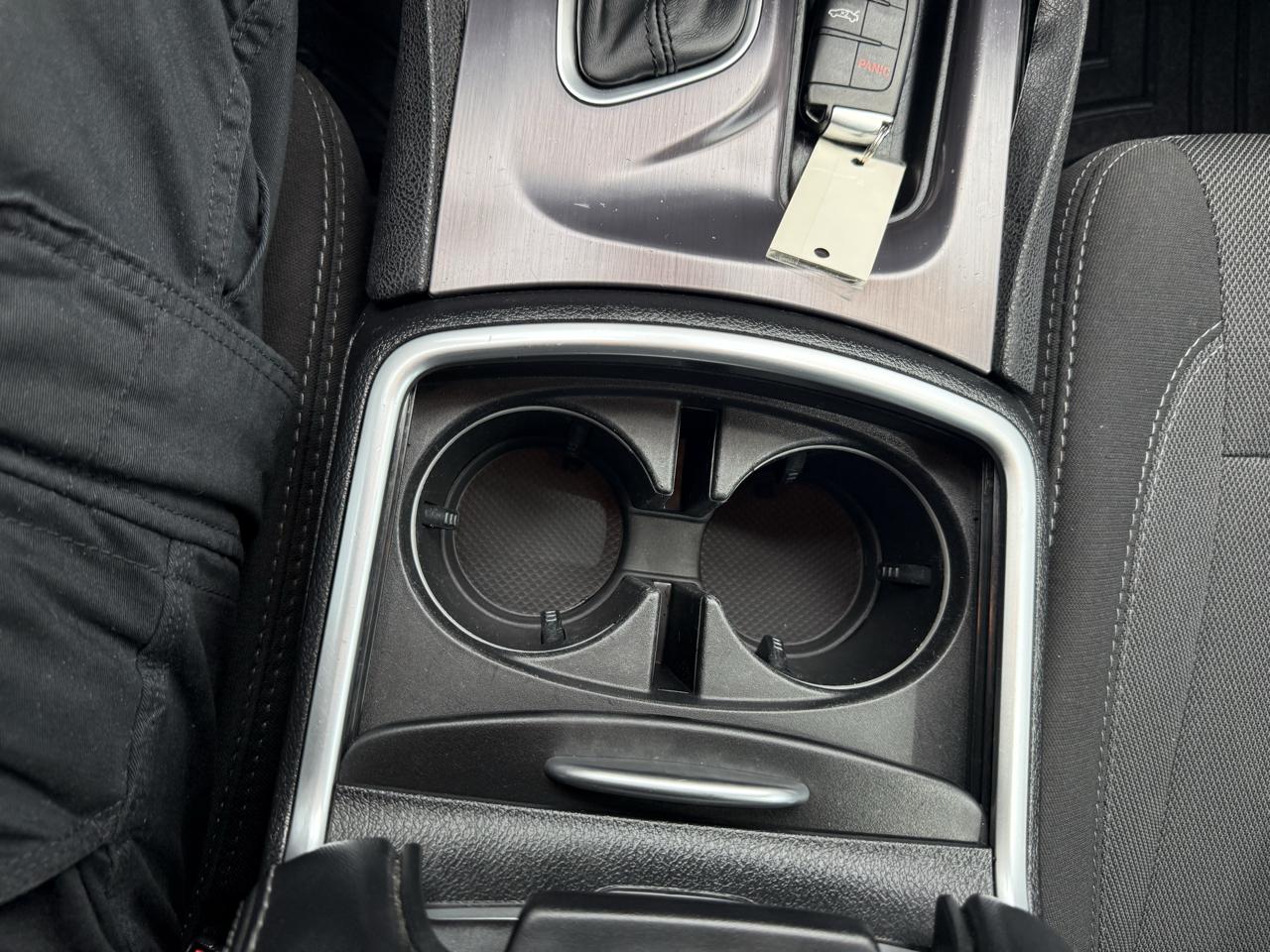 Dodge Charger SE 2016