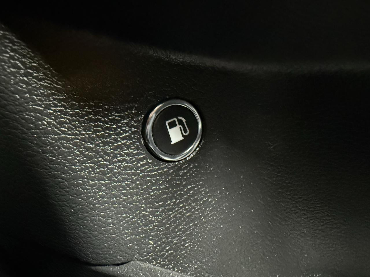 Dodge Charger SE 2016