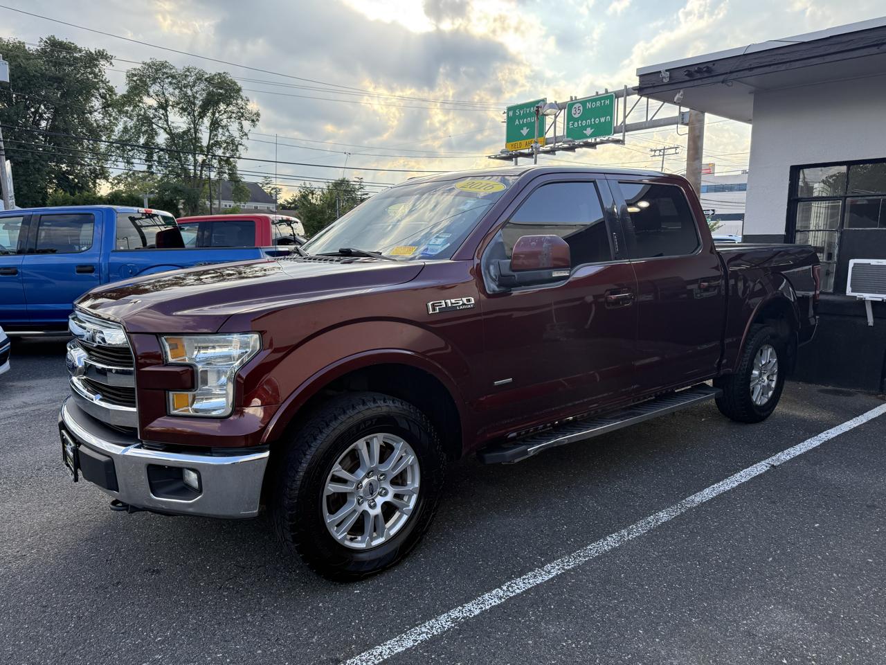 Ford F-150 Lariat SuperCrew 5.5-ft. Bed 4WD 2016