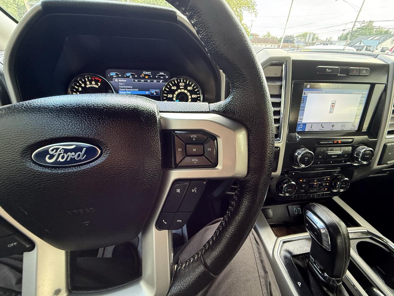 Ford F-150 Lariat SuperCrew 5.5-ft. Bed 4WD 2016