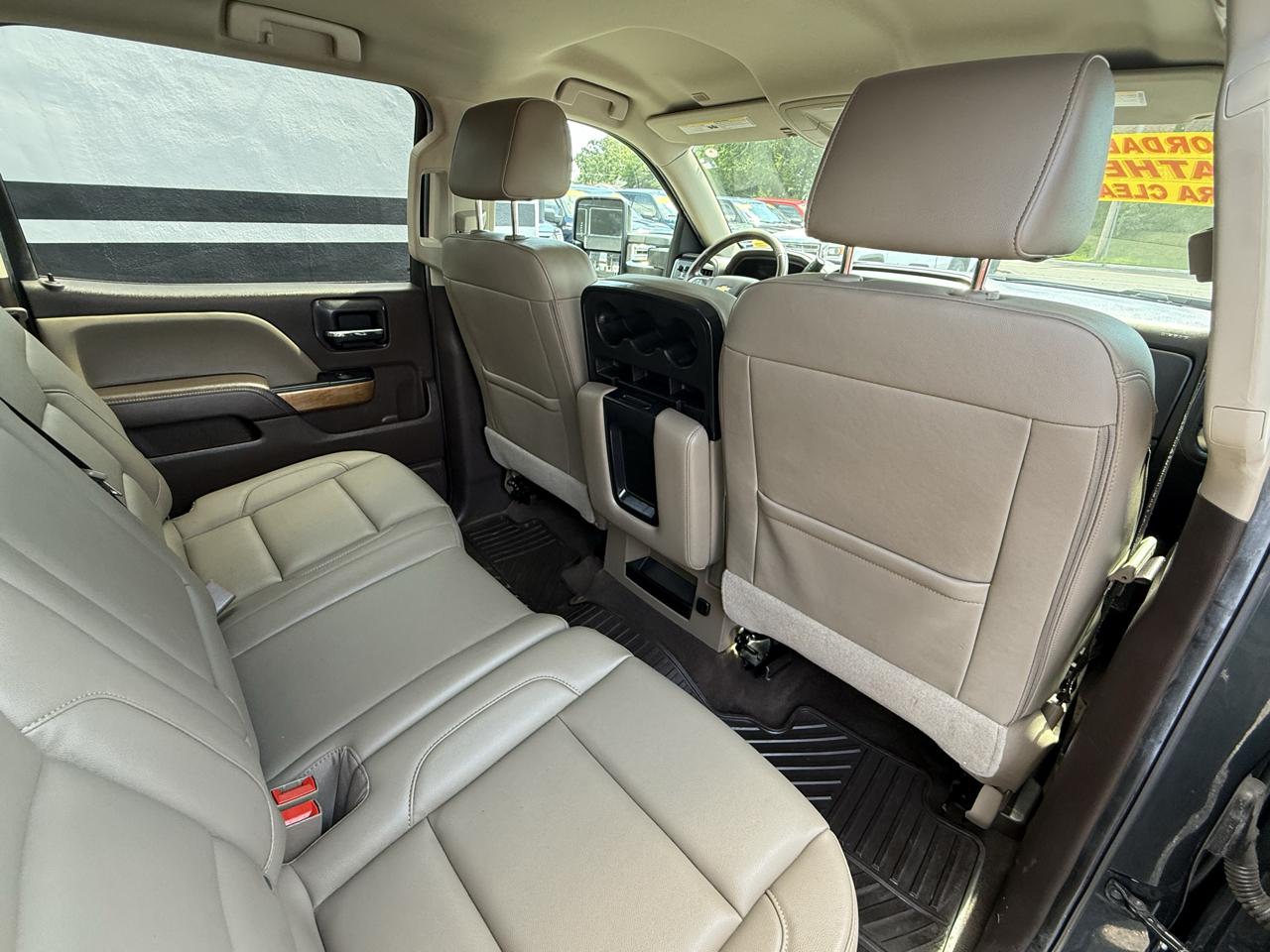 Chevrolet Silverado 1500 LTZ Crew Cab 4WD 2018