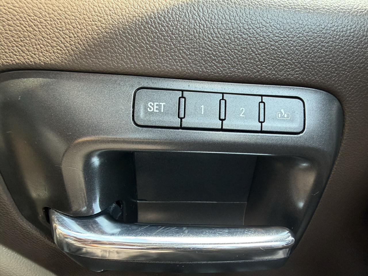 Chevrolet Silverado 1500 LTZ Crew Cab 4WD 2018