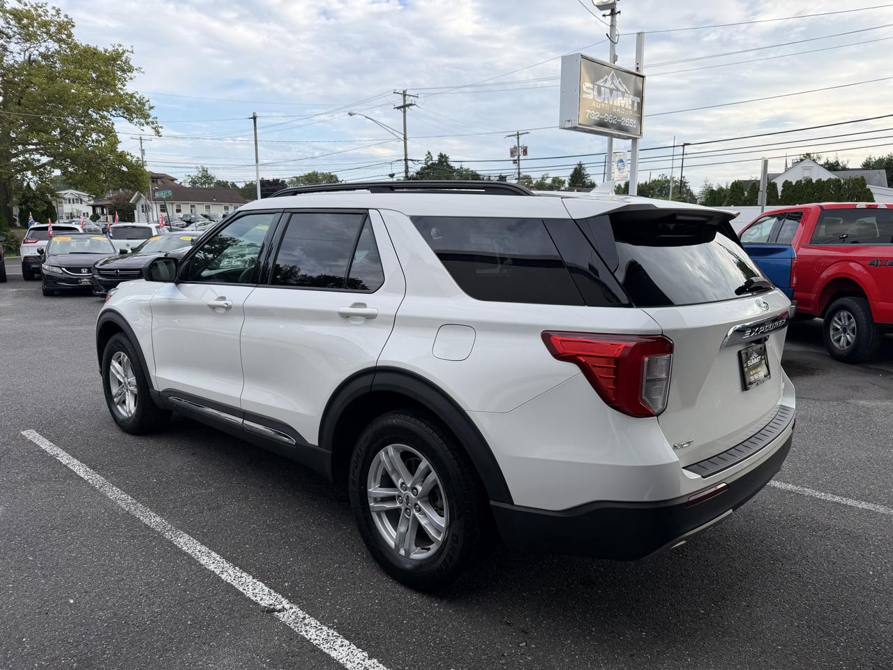 Ford Explorer XLT AWD 2021