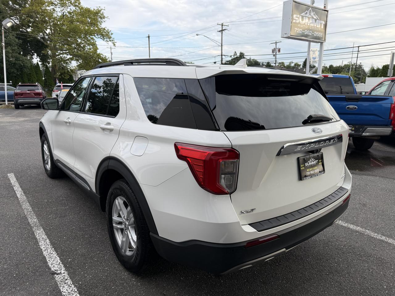 Ford Explorer XLT AWD 2021