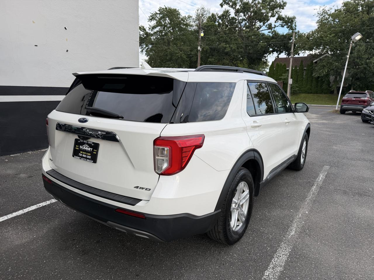 Ford Explorer XLT AWD 2021