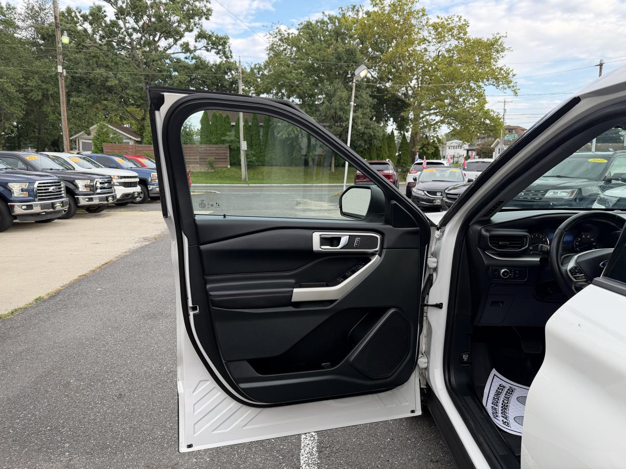 Ford Explorer XLT AWD 2021