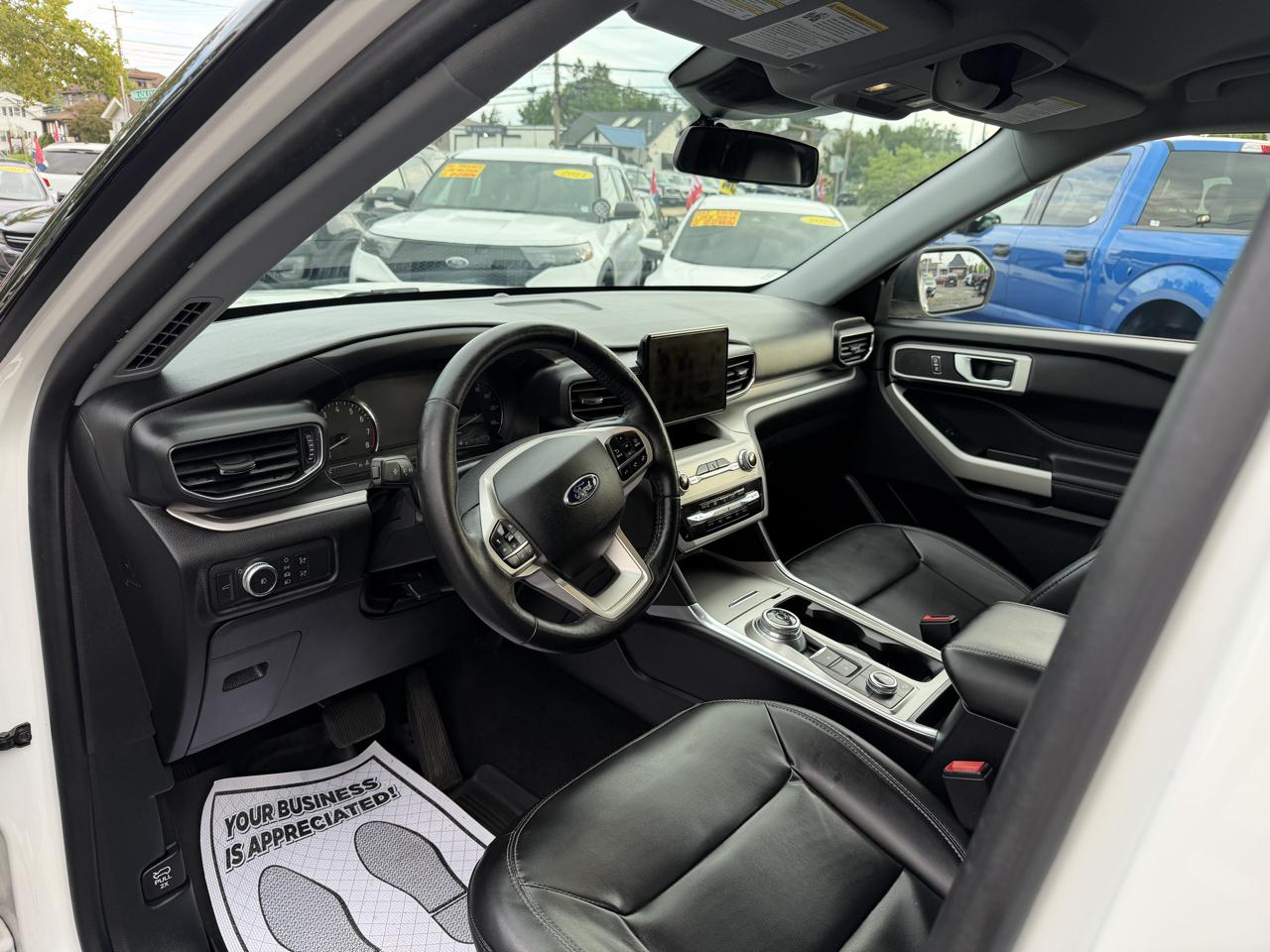 Ford Explorer XLT AWD 2021