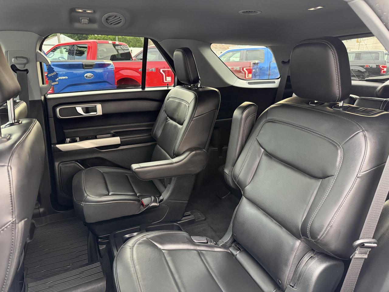 Ford Explorer XLT AWD 2021