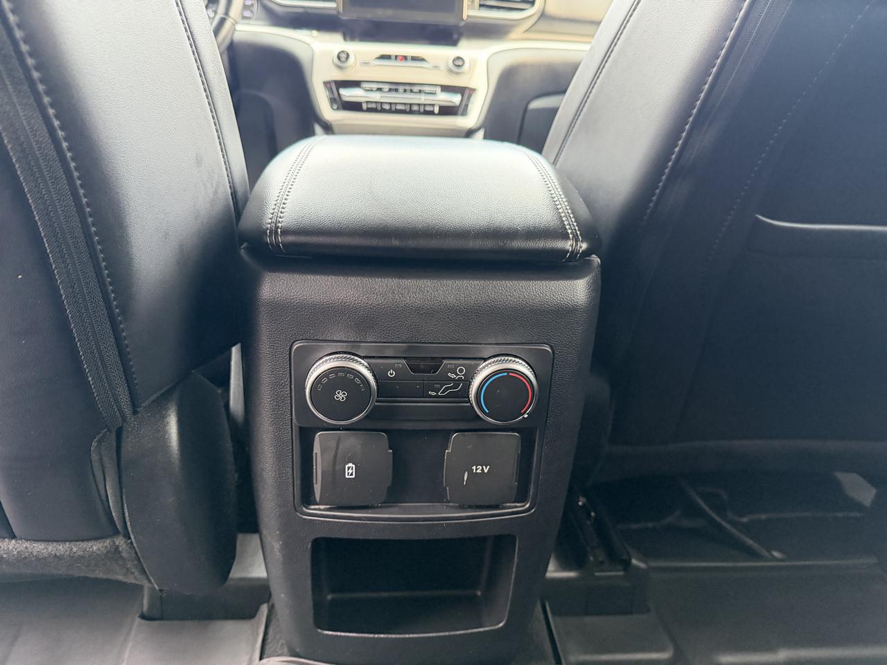 Ford Explorer XLT AWD 2021