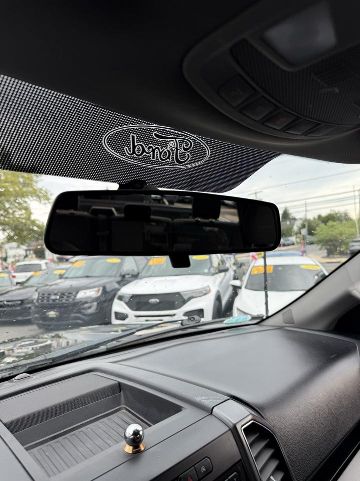 Ford F-150 XLT SuperCrew 5.5-ft. Bed 4WD 2018