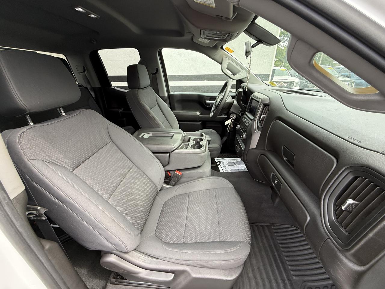 Chevrolet Silverado 1500 Custom Double Cab 4WD 2021
