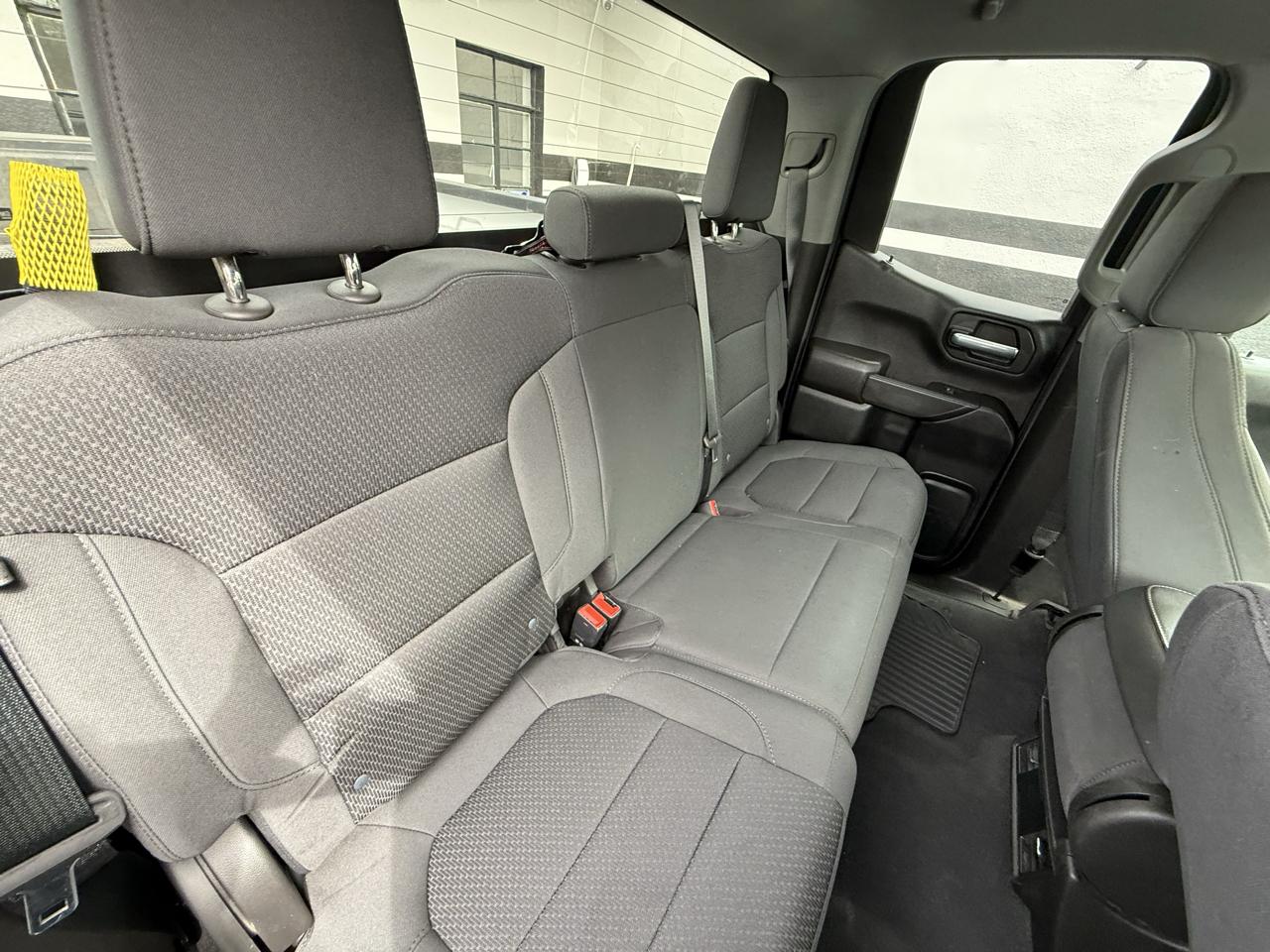 Chevrolet Silverado 1500 Custom Double Cab 4WD 2021