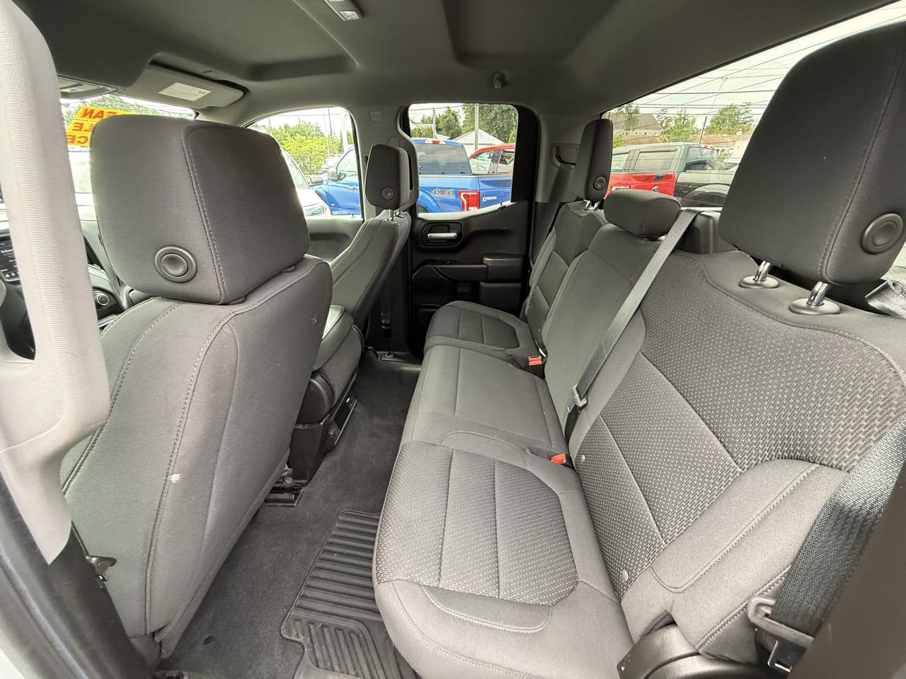 Chevrolet Silverado 1500 Custom Double Cab 4WD 2021