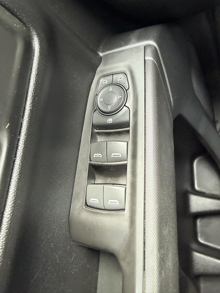 Chevrolet Silverado 1500 Custom Double Cab 4WD 2021