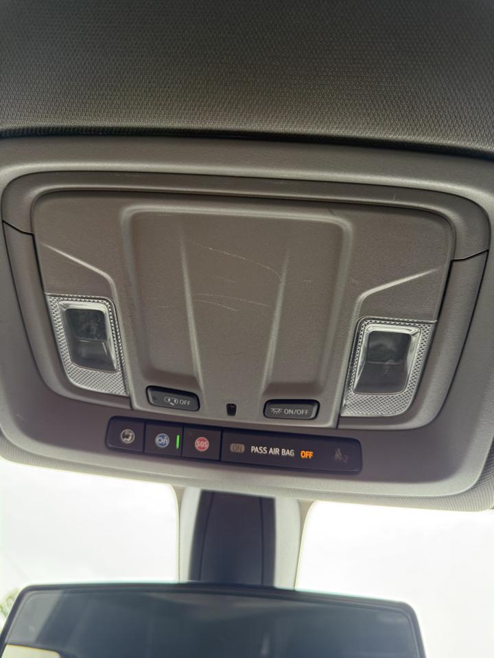 Chevrolet Silverado 1500 Custom Double Cab 4WD 2021
