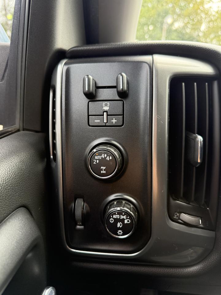 Chevrolet Silverado 1500 LT Crew Cab 4WD 2017
