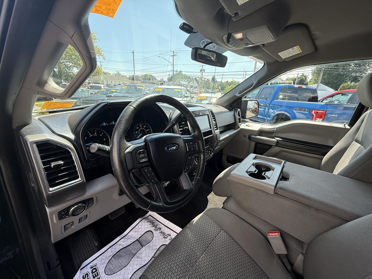 Ford F-150 XLT 4WD 2015