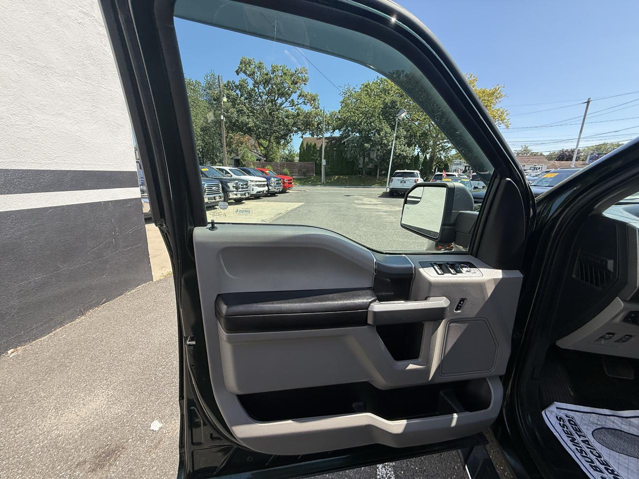 Ford F-150 XLT 4WD 2015