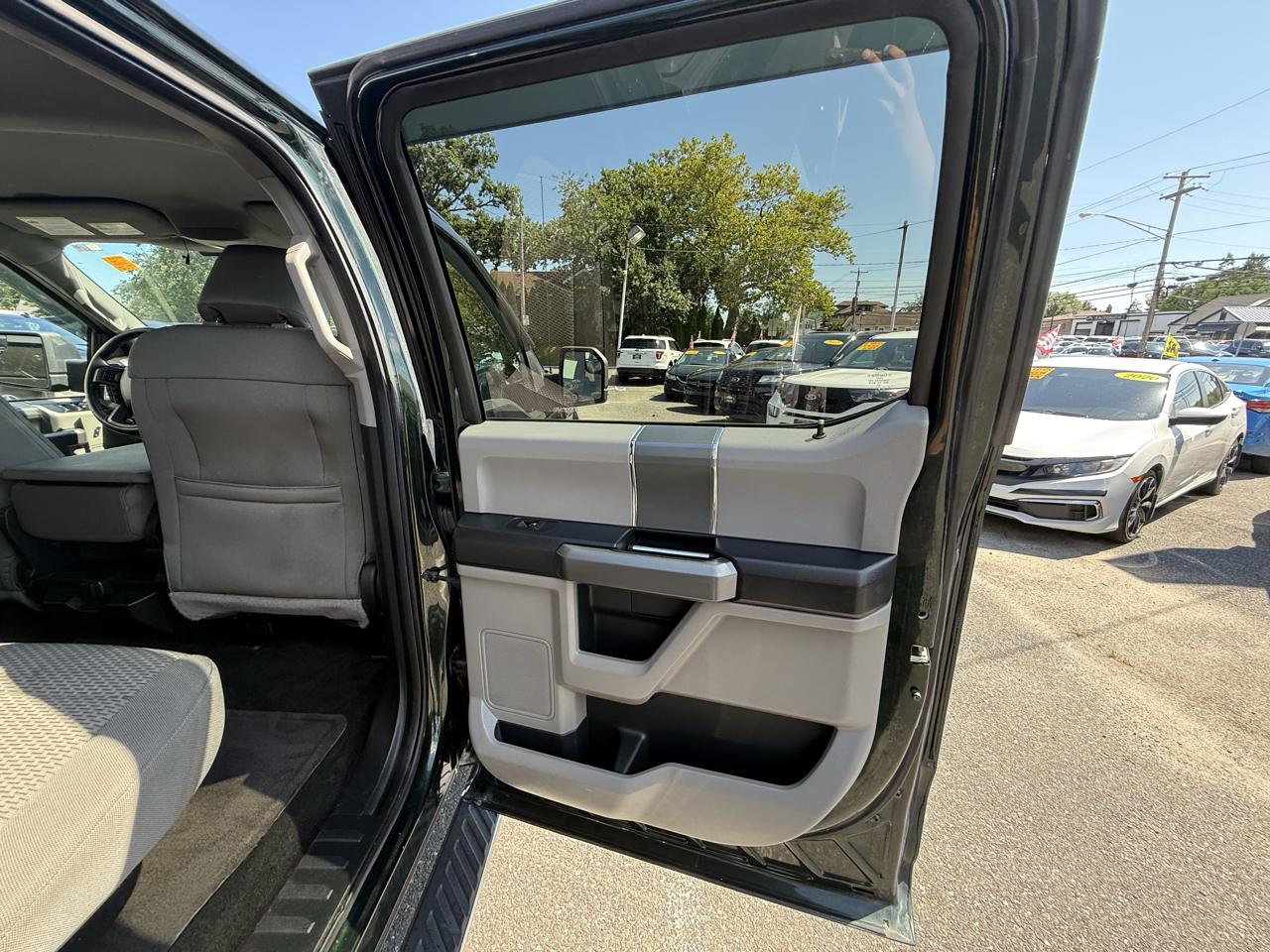 Ford F-150 XLT 4WD 2015