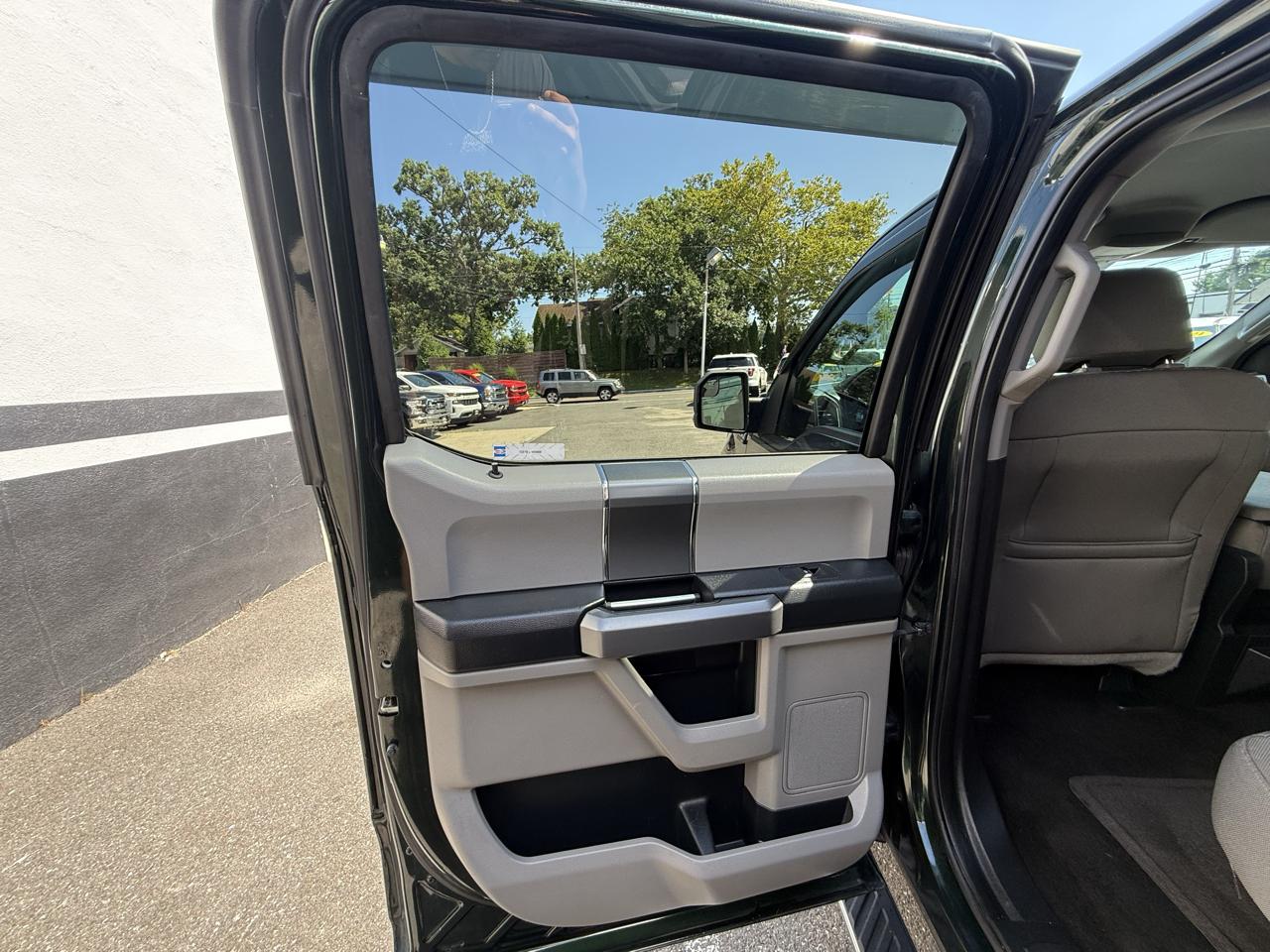 Ford F-150 XLT 4WD 2015
